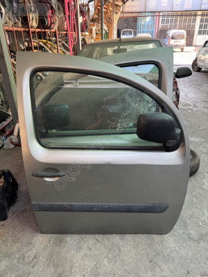 RENAULT KANGOO 3 SAĞ ÖN KAPI DOLU