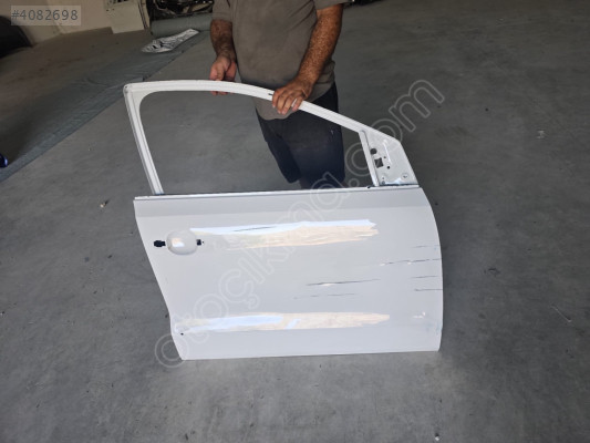 2011/2017 VW POLO BEYAZ SAĞ ÖN KAPI ORJINAL