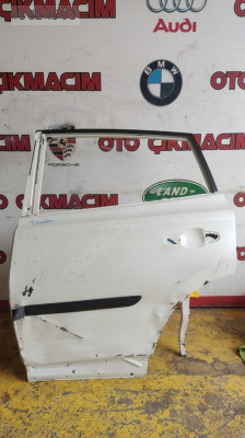TOYOTA LAND CRUİSER SOL ARKA KAPI