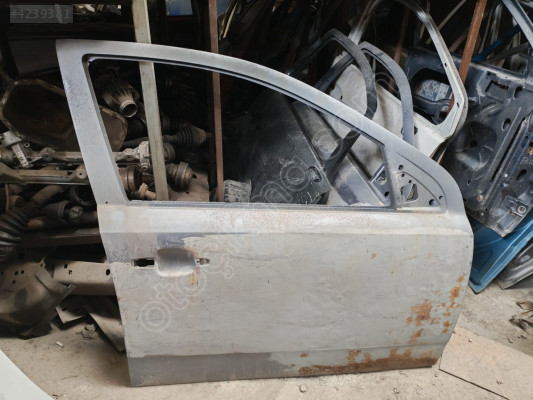 2005 ASTRA H SAĞ ÖN KAPI