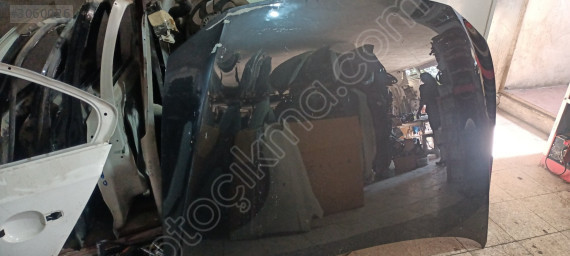 Volkswagen Passat b8 ön motor kaputu orjinal