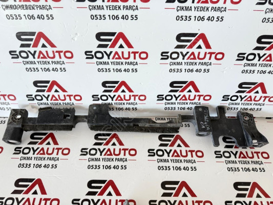 Renault kadjar radyatör üst bağlantı ayağı 215424eaoa