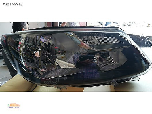 2012 Volkswagen Caddy Sağ Far - Mertler Oto Yedek Parça