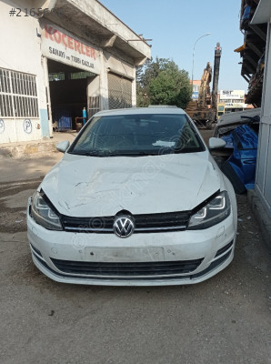 2015-16 GOLF 7 1.6 TDİ HİGHLİNE ORİJİNAL ÇIKMA ORTA KONSOLU