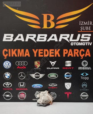 AUDİ A3 A4 Q5 SOL ÖN KAPI KİLİDİ 8X1837015C