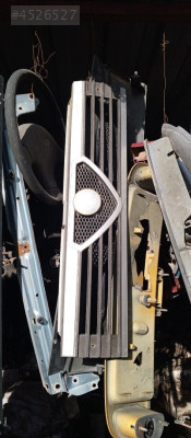 Alfa romeo 75 ön panjur