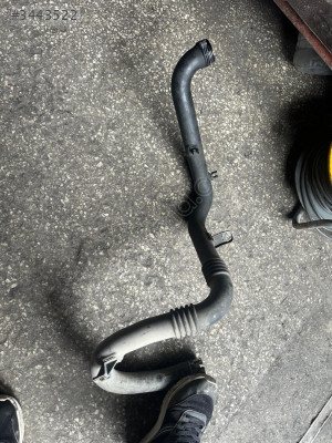 CORSA E 1.3 TURBO BORUSU İNTERKOL HORTUMU