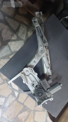 Opel Astra G Orjinal Çıkma Ön Cam Krikosu