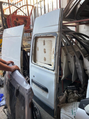RENAULT MASTER 3  BAGAJ KAPAĞI ORJİNAL ÇIKMA TEMİZ ÜRÜN 2010-2020