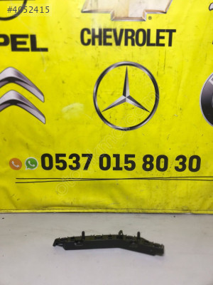 Peugeot 2008 Sağ Tampon Braketi  9825853680
