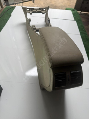 TOYOTA COROLLA ORTA KONSOL