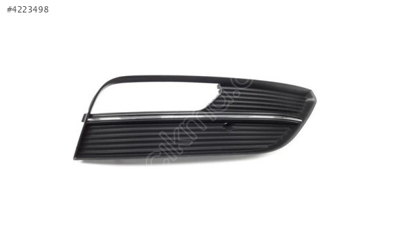 A3 2012-2017 HACKBACK SAĞ SİS KAPAĞI KROMLU SİSLİ 8V3807682A