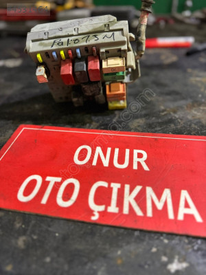 FİAT PALIO  KAPUT ALTI SİGORTA PANELİ