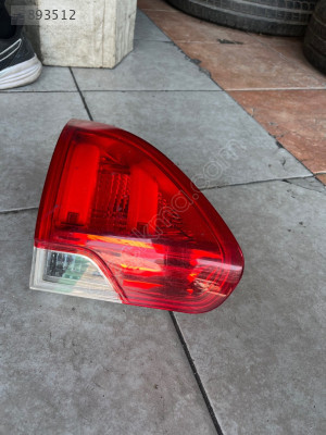 Peugeot 2008 stop