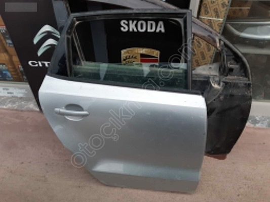 POLO SAĞ ARKA KAPI 2010-2017