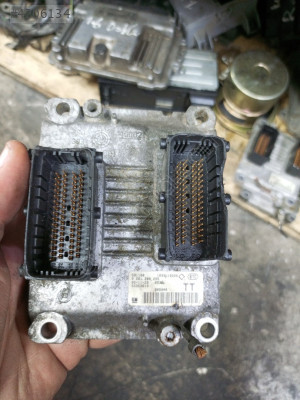 Opel Meriva 1.4 Motor Beyni 0261208255 55353613TT