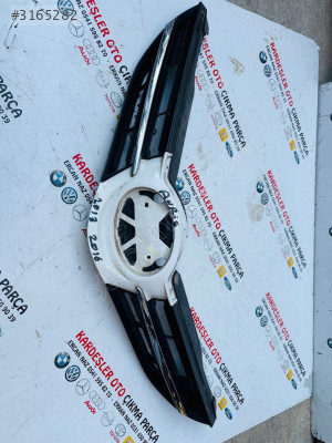 Toyota Auris ön panjur 2013 16