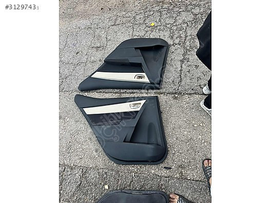 Toyota corolla 2015 arka kapı döşemeleri