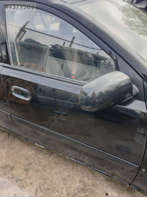 kia rio 2010 çıkma orjinal sağ ön kapı (son fiyat)