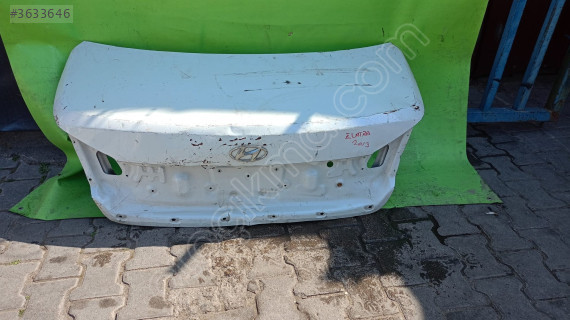 hyundai elentra bagaj kapağı