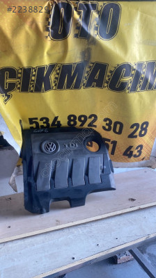 Volkswagen Golf 6 motor kapağı çıkma
