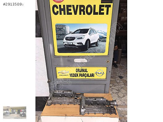 55569822 opel İnsignia 1.6 turbo eksantrik kapağı üst kapak