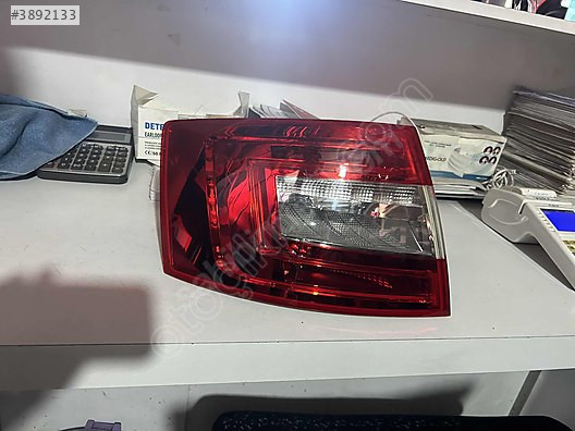 Octavia sol stop çıkma ORJİNAL