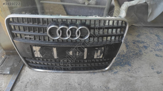 AUDİ Q7 ÖN PANJUR