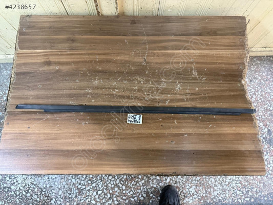 FİAT TİPO SOL ÖN KAPI DIŞ CAM SIYIRICI FİTİLİ ORJİNAL ÇIKMA