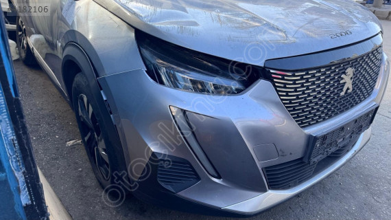 PEUGEOT 2008  -   SAĞ FAR