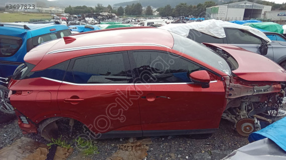 NİSSAN QASHQAİ SAĞ ARKA KAPI ÇIKMA YEDEK PARÇA 2022-2024