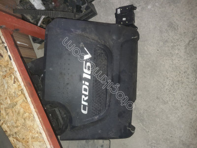HYUNDAİ TUCSON 1.6 DİZEL MOTOR ÜST KAPAĞI
