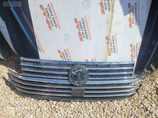 Volkswagen Transporter T6 ön panjur orijinal cikma