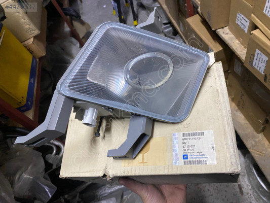 OPEL VECTRA B MAKYAJLI SAĞ SİS FARI SIFIR ORJİNAL 9119512
