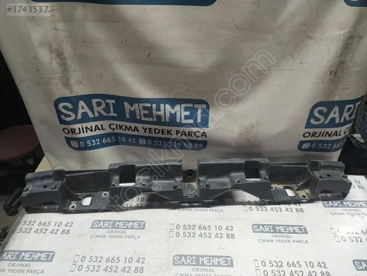 ÇIKMA VW TRANSPORTER T5 ARKA TAMPON DEMİRİ PLASTİĞİ 7E0807305C