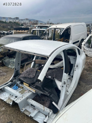RENAULT TAKİANT ÇIKMA KUPA  & TAVAN ARKA