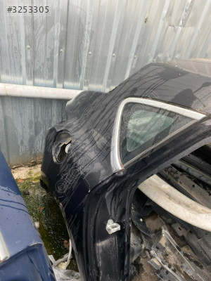 OPEL ASTRA J SAĞ ARKA KELEBEK CAMI