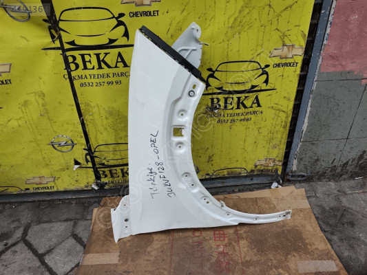 OPEL MOKKA B SAĞ ÖN ÇAMURLUK BEYAZ ÇIKMA ORJİNAL YEDEK PARÇA