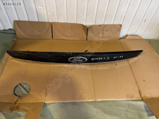 FORD MONDEO ARKA ÇIKMA BAGAJ PLAKA AYDINLATMA ÇITASI