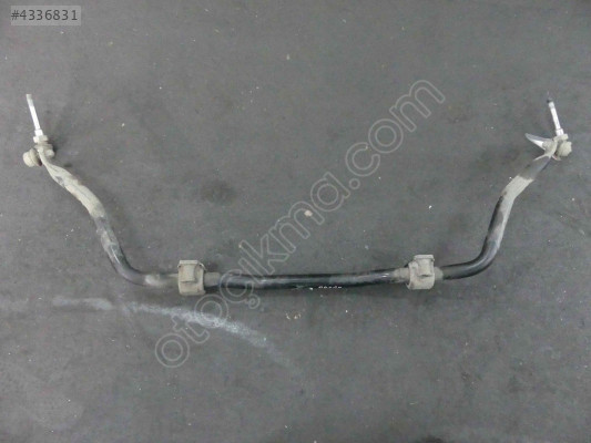 MASERATİ GHİBLİ ÖN VİRAJ DENGE KOLU HATASIZ 2013/2018