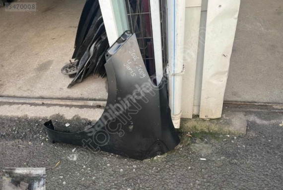 TOYOTA YARİS SOL ÖN ÇAMURLUK YANSANAYİ SIFIR