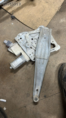 TOYOTA COROLLA ÇIKMA ORJİNAL SOL ARKA CAM AÇMA KRİKOSU