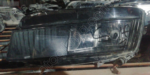 GOLF 7 SOL ÖN SİS FARI ÇIKMA