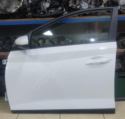 HYUNDAİ BAYON SOL ÖN KAPI ÇIKMA