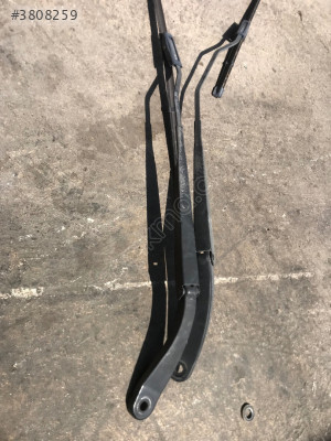 Renault Megan 2 Ön Cam Silgi Kolları Dış