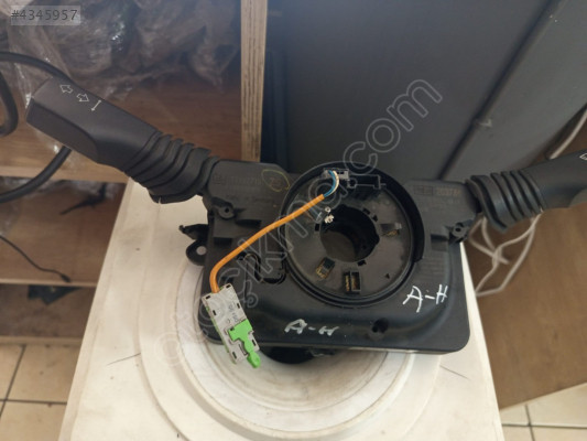 OPEL ASTRA H SİNYAL KOLU