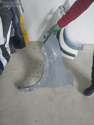 NİSSAN JUKE F16 GRİ SOL ÖN ÇAMURLUK ORJINAL BOYASIZ