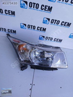 OTO CEM'DEN ÇIKMA CHEVROLET CRUZE SAĞ FAR