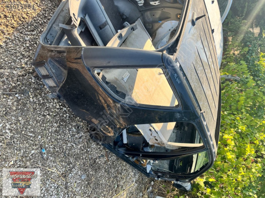 MERCEDES ML KASA SOL ARKA ÇAMURLUK