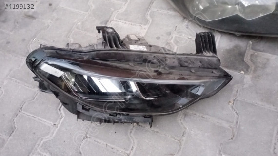 FİAT EGEA ORJİNAL ÇIKMA SAĞ FAR B